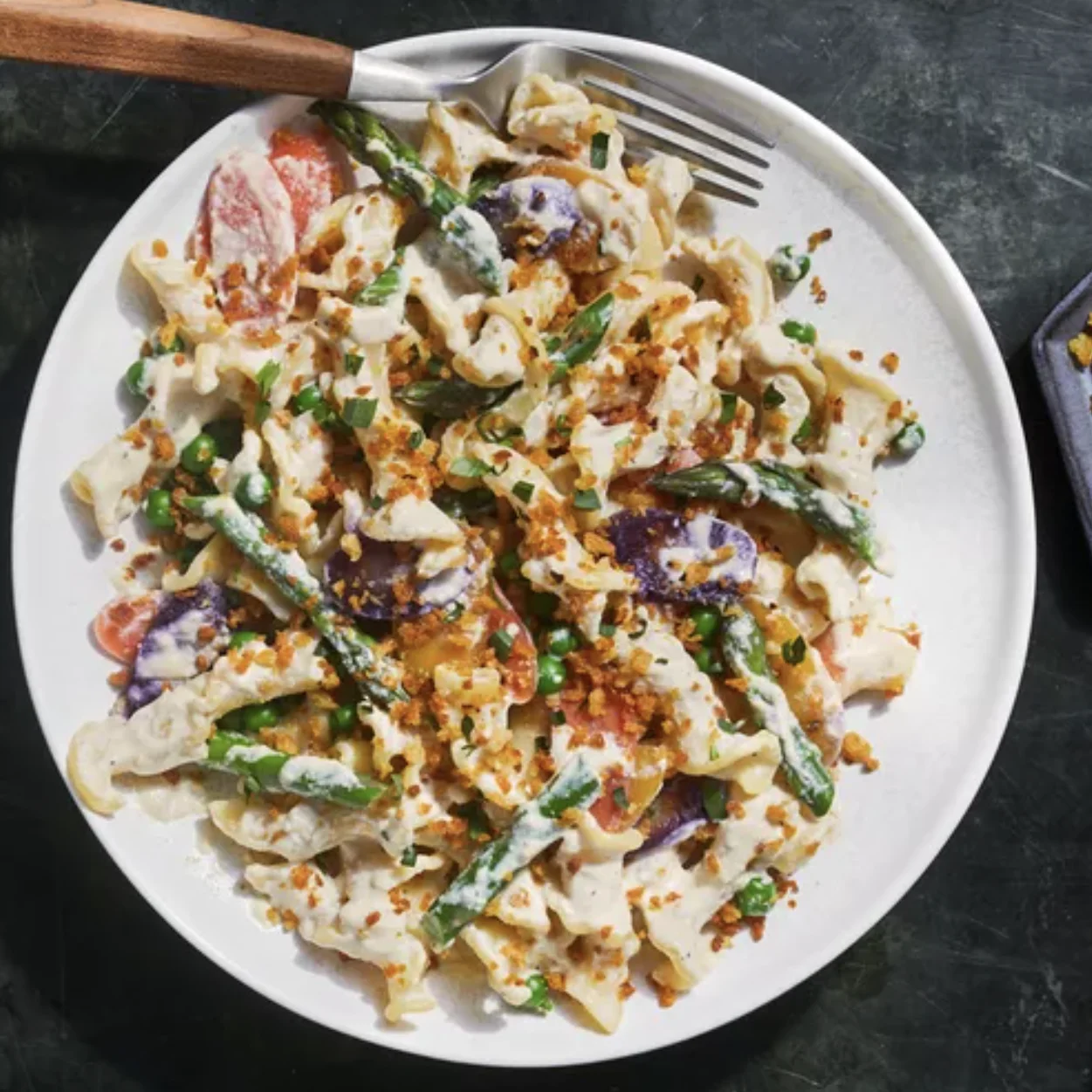 Creamy-Pasta-Primavera-1-e1724330074973
